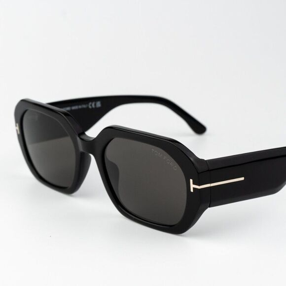 Tom Ford Women Sunglasses Black Smoke Square VERONIQUE-02 FT0917 01A main image 6